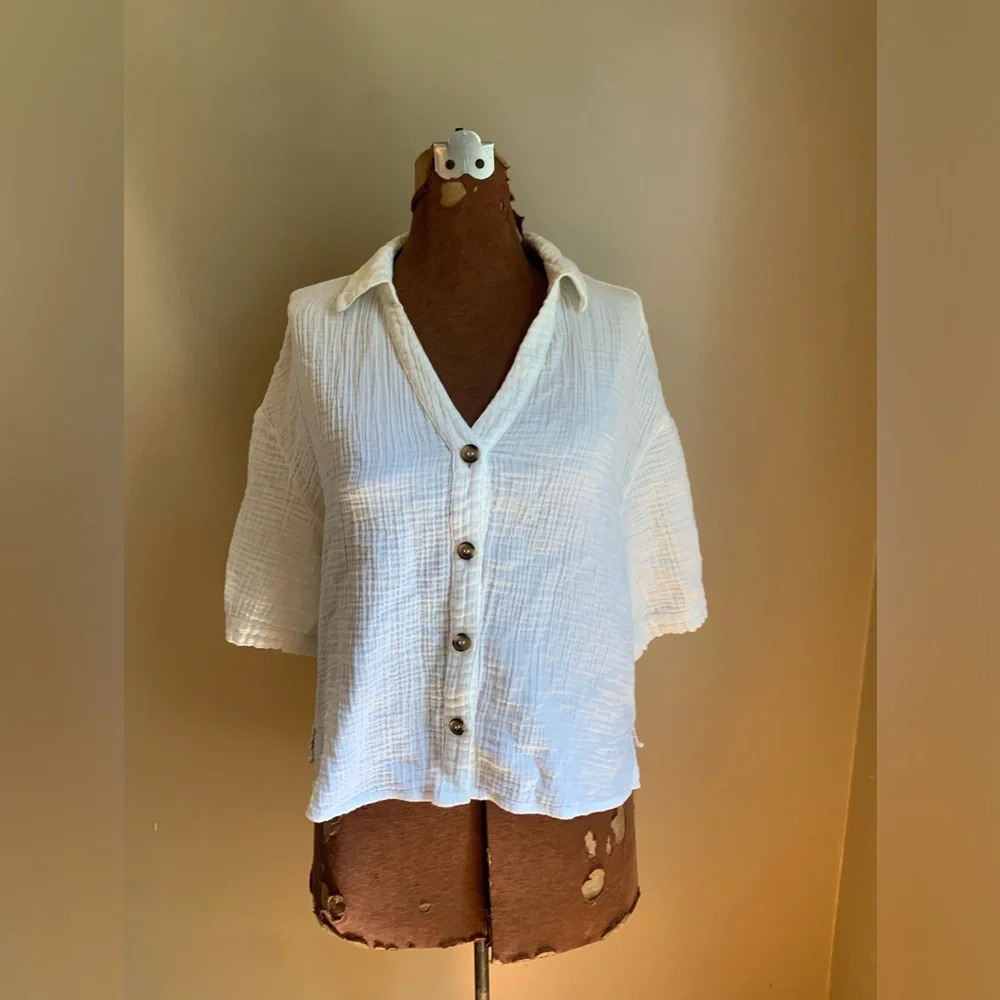 Sanctuary Womens button down Cropped Top Size medium qui